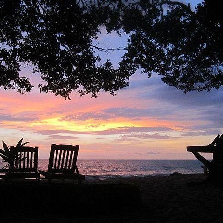 Pongara Lodge Libreville Buitenkant foto